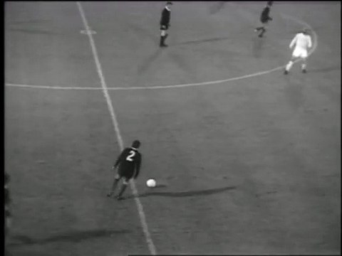 LEEDS UNITED - CARL ZEISS IENA - 1972 - SAISON 1972/1973 -