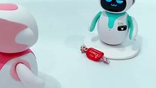 Eilik pink got candies #eilik #robot