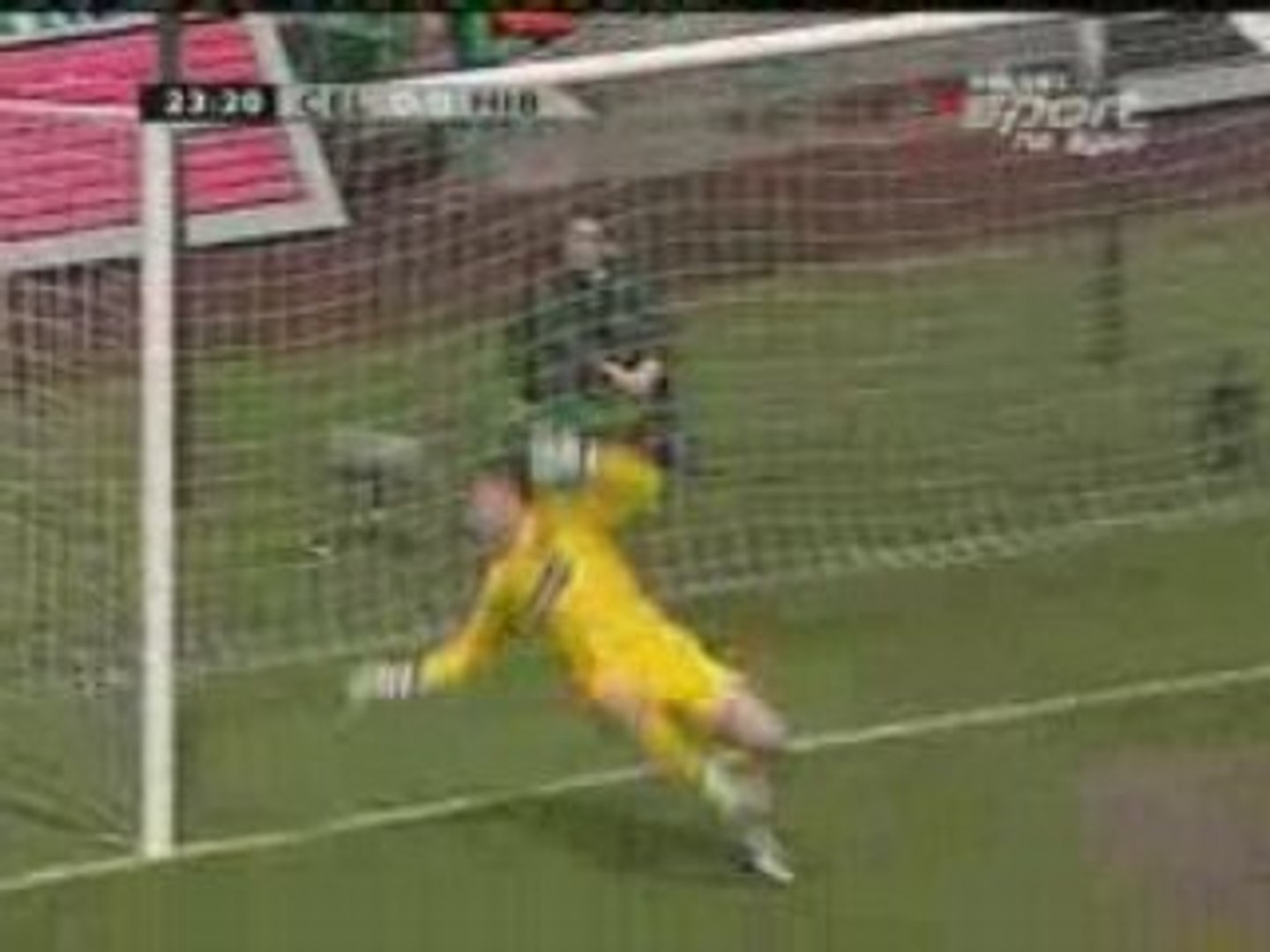 ⁣CELTIC 2-0 HIBERNIAN - ARRET DE BORUC (2)