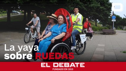 La «Yayacleta»: el triciclo que ayuda a los abuelos «volver a ser joven por unos minutos»
