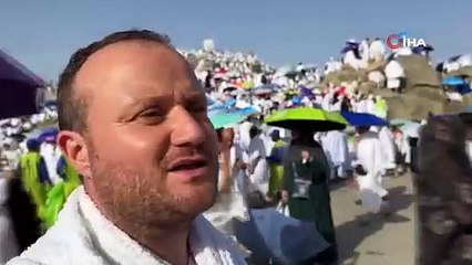 Milyonlarca hacı adayı Arafat'ta buluştu