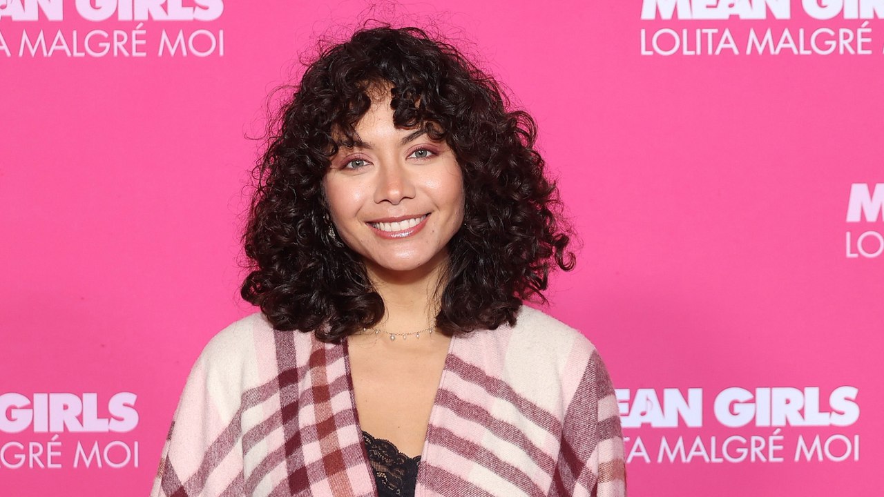 GALA VIDEO - Vaimalama Chaves “passionnée” par le sexe : l’ex-Miss France n’a pas de tabous, elle le clame haut et fort !