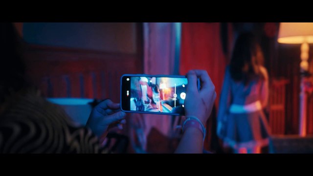 Cuatro paredes - Tráiler