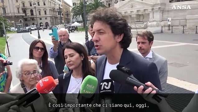 Legalizzare eutanasia , Ass. Coscioni deposita proposta legge