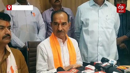 वंदे गंगा जल संरक्षण अभियान: सीएम ने सिंदूर का पौधा रोपा तो राठौड़ ने लगाया अशोक का पौधा