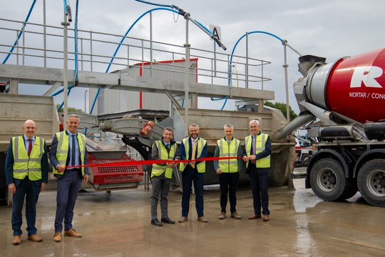 Newtownabbey concrete contractor announces Ireland’s first £500,000 concrete waste recycling system
