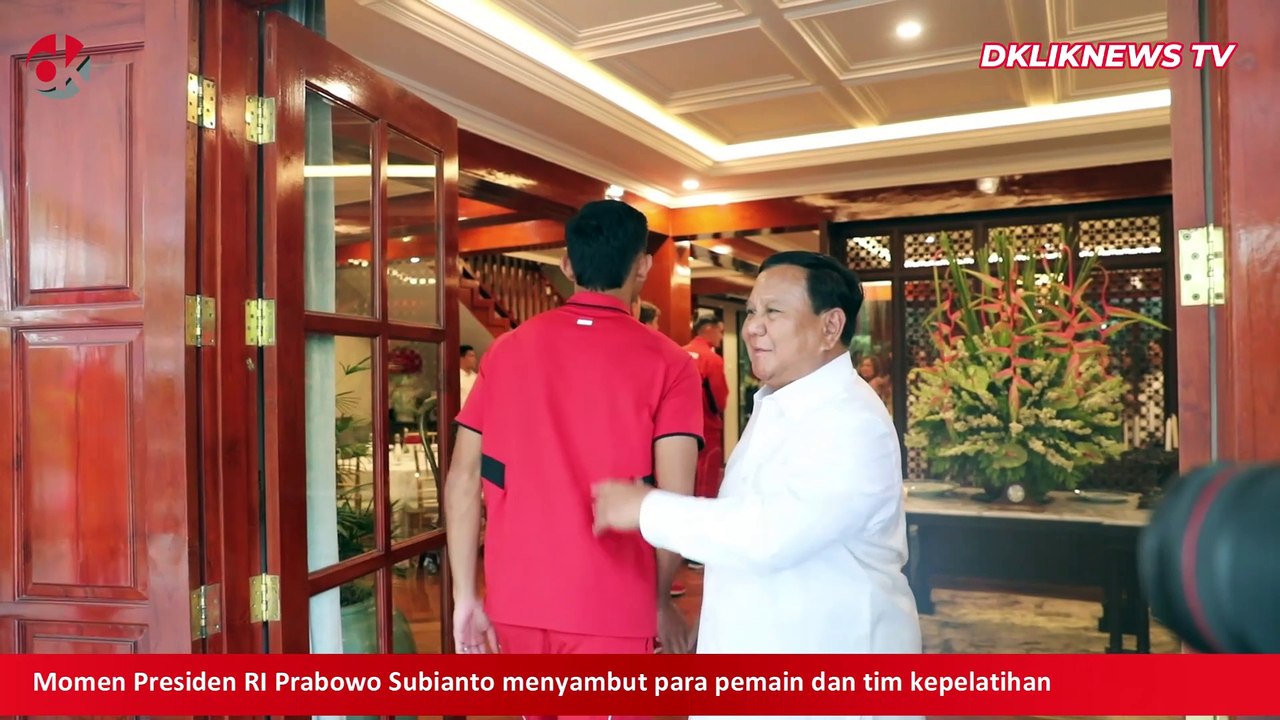 Momen Presiden Prabowo Menyambut Langsung Pemain TIMNAS di Kediamannya