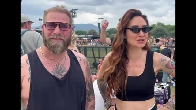 Vasco Rossi a Firenze, l'entusiasmo dei fans: «Vasco? Me lo sono tatuato»