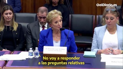Un congresista, a la secretaria de Educación de Trump: “¿Está bien que los niños pierdan su sanidad para que millonarios como usted tengan una rebaja fiscal?”