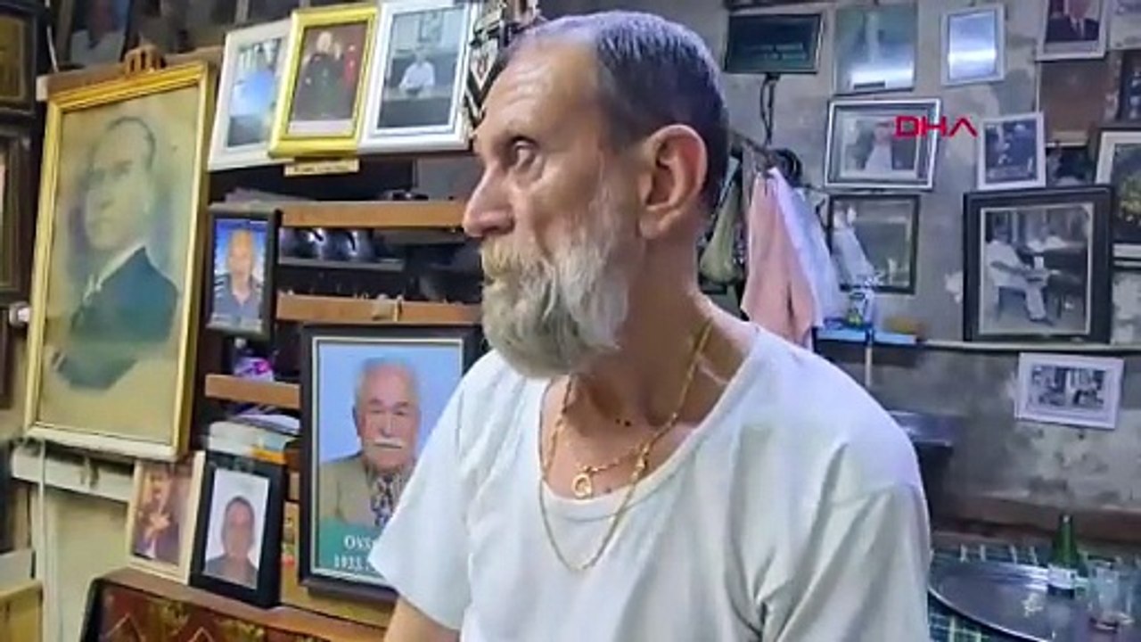 Adana'da 'Ölüler Kahvesi'nde bayram geleneği bu yıl da sürdürüldü