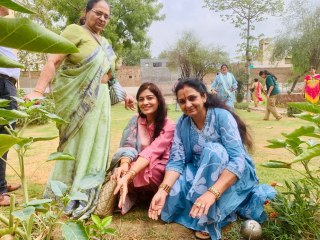 धरा को करेंगे हरा, पर्यावरण बचाएंगे, लिया सुरक्षा का संकल्प