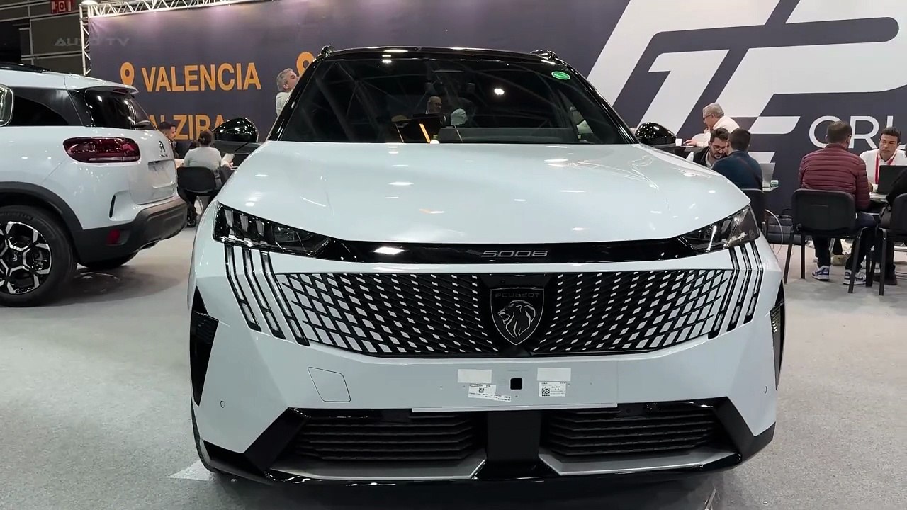 2025 Peugeot E-5008 FIRST LOOK_ The Electric 7-Seater That Won t Break The Bank! _ Full Review