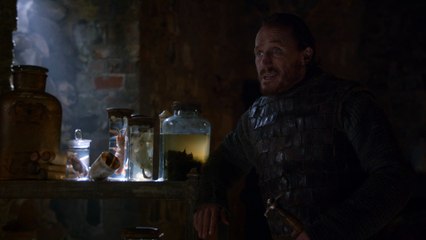 Game Of Thrones - S02 - 30 - fire in liquid form