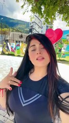 Adriana Ríos con tema tarde lo conocí