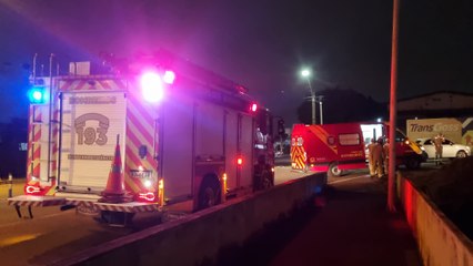 Homem ameaça se jogar do viaduto da Av. Rocha Pombo em Cascavel