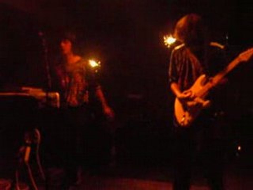 NAIVE NEW BEATERS @ ESCALIER, Liège mai 2008