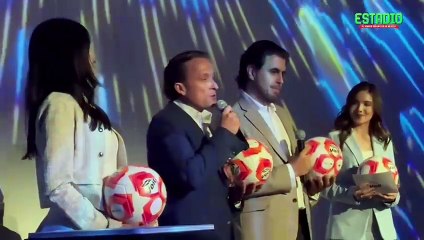 Mike Arreola lanza NUEVO BALÓN | Estadio Deportes