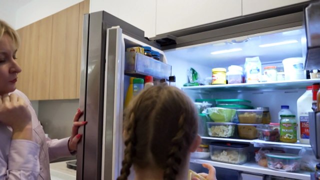 Families in 'anguish' as NDIS agency accused of 'fighting' participants, not helping