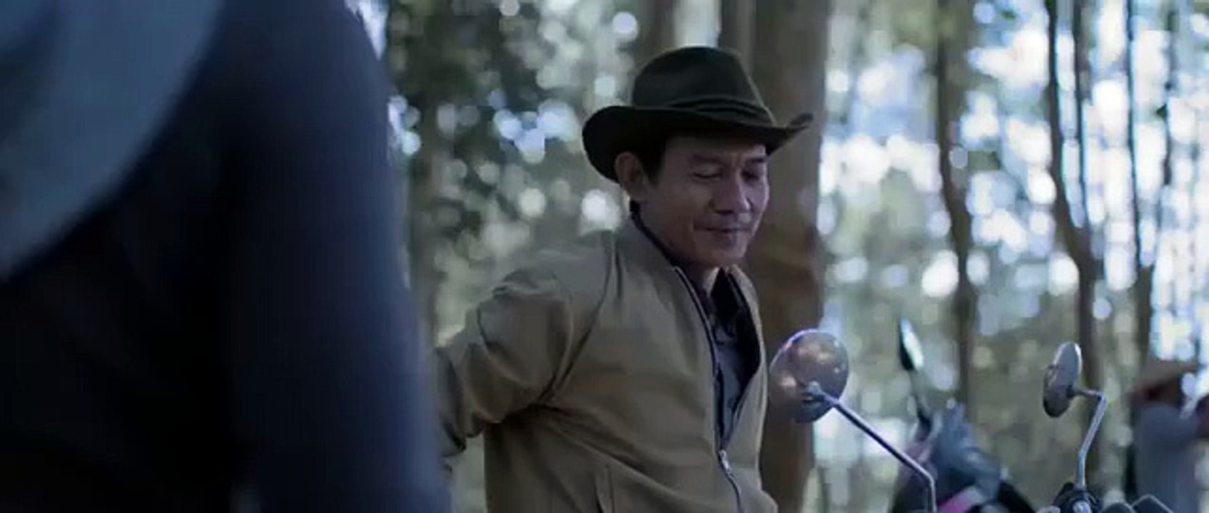 ALMARHUM-Full-Movie_7