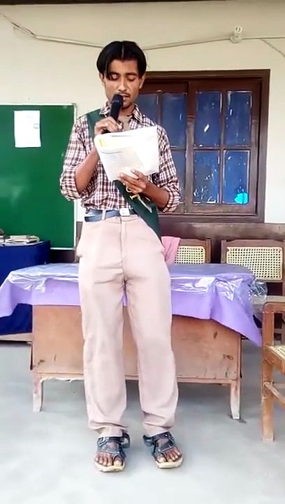 Sindhi nazam by sikander decent school