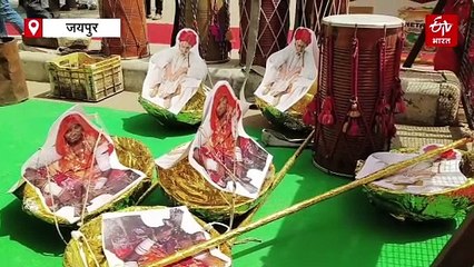 भारत गौरव ट्रेन का इंतजार कर रहे तीर्थ यात्रियों ने पूछा - कहां गए 'श्रवण कुमार',