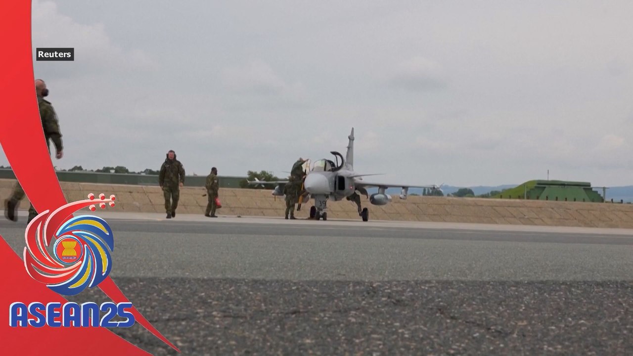 Thailand rancang beli 12 jet pejuang gripen dari Sweden