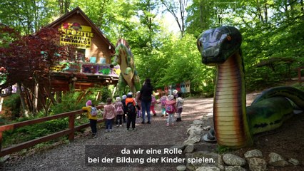 Lebensgroße Dinosaurier zur Diversifizierung des Tourismus