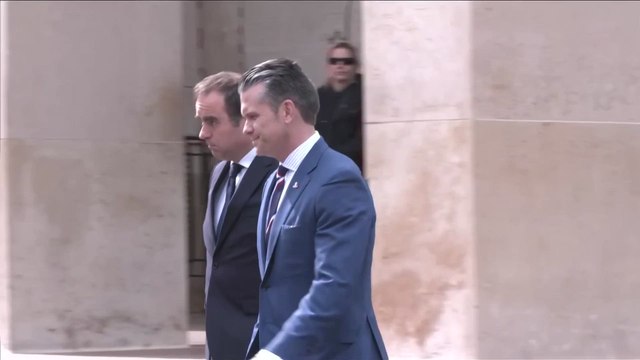 'Could we do that?': U.S.'s Hegseth remembers fallen on D-Day in Normandy