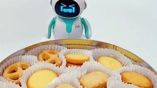 Wowww ... quá nhiều bánh luôn #robot