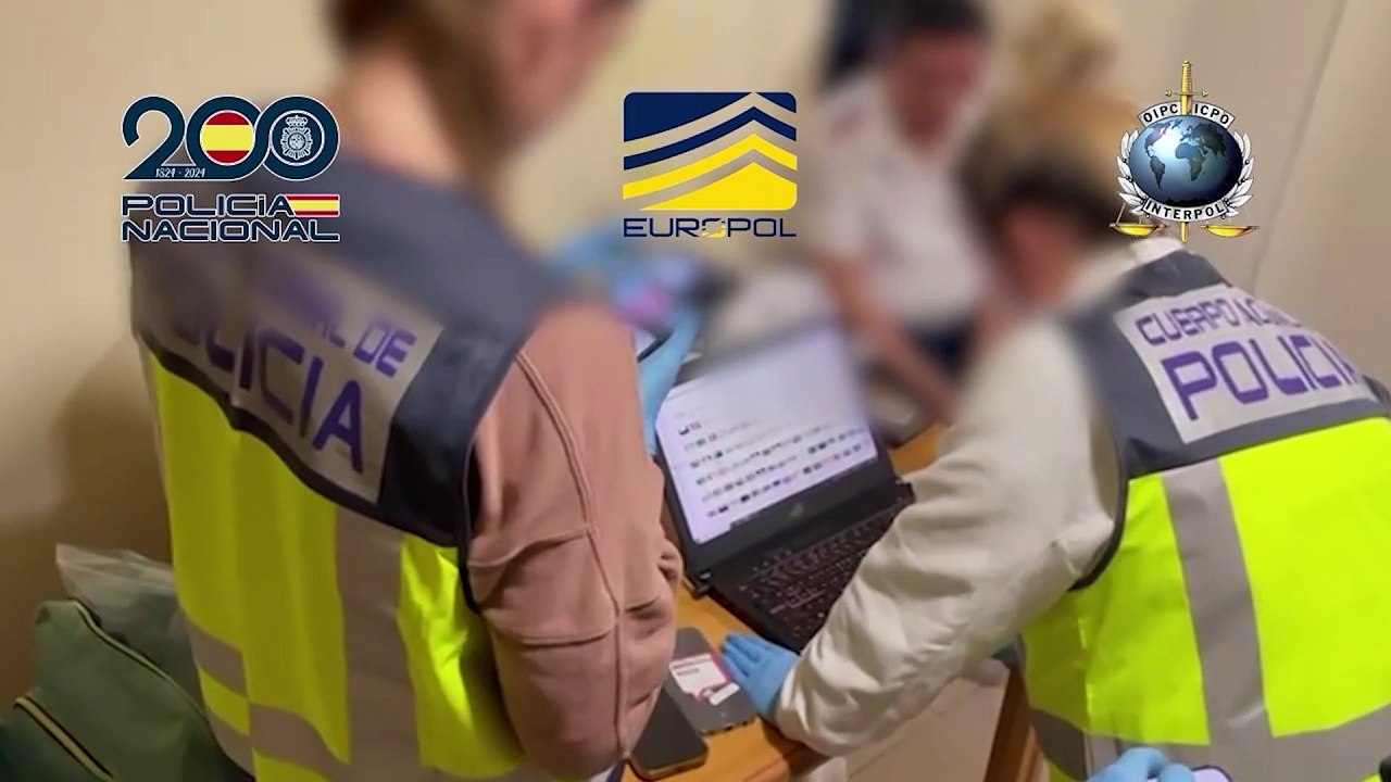 20 detenidos en una operación contra la pornografía infantil, entre ellos un docente de Sevilla