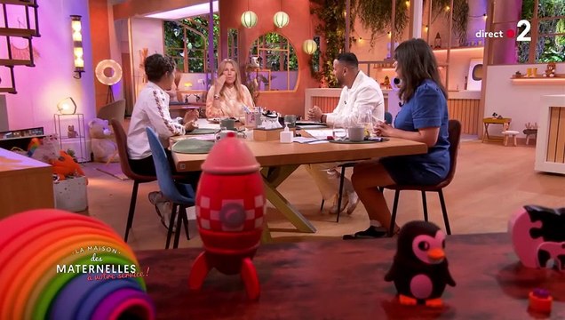 Agathe Lecaron accueille son équipe dans La Maison des Maternelles