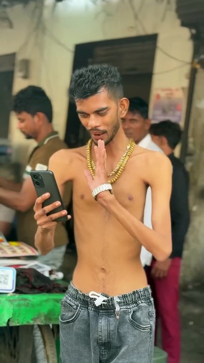 My new￼ Vilog 🤣 mr salmuddin #mrsalmuddin #shortvideo #funny #salmuddin #trending #shortsfeed #new_1080p