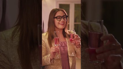 The Cold CEO Wants to Kiss Me-#lovestory #romance #shortdrama #dramaseries