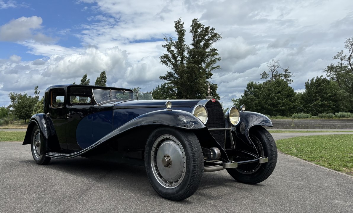 Une Bugatti Royale est sortie du Musée National de l'Automobile de Mulhouse