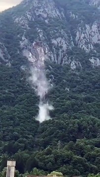 Barzio, lo Zucco Angelone frana ancora: i soccorritori cercano possibili dispersi