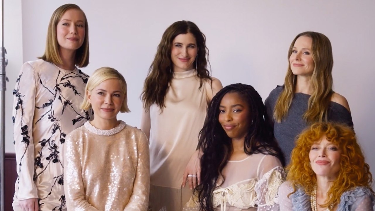 Comedy Actress Roundtable Preview: Natasha Lyonne, Kristen Bell, Kathryn Hahn & More | THR News Video