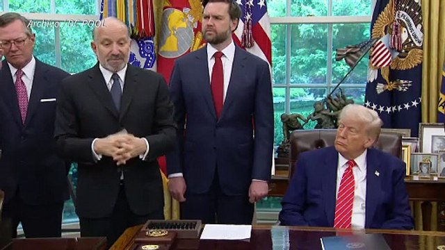 Trump anuncia negociaciones comerciales entre EEUU y China el lunes en Londres