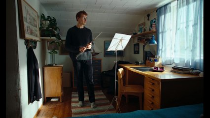 Jossain on valo joka ei sammu | movie | 2025 | Official Trailer