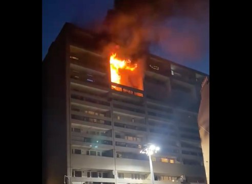 Fire crews race to Edinburgh block of flats