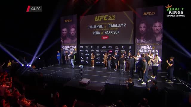 UFC 316 - Le face-à-face et la pesée entre Merab Dvalishvili et Sean O’Malley