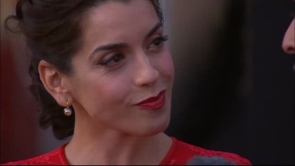 Danish red carpet host Abdel sings The Little Mermaid with Spain's Ruth Lorenzo | 2014 | DR