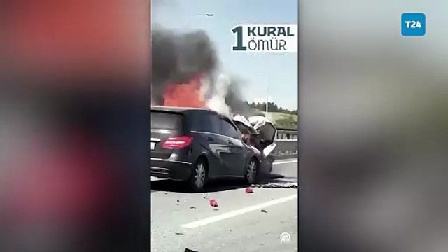 Bakan Yerlikaya bayram kutlamasını hız konusunda sürücüleri uyararak yaptı: Kural hatalarının yüzde 47.2’si hız ihlali kaynaklı