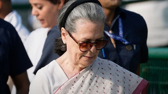 Congress नेता Sonia Gandhi की अचानक तबीयत बिगड़ी