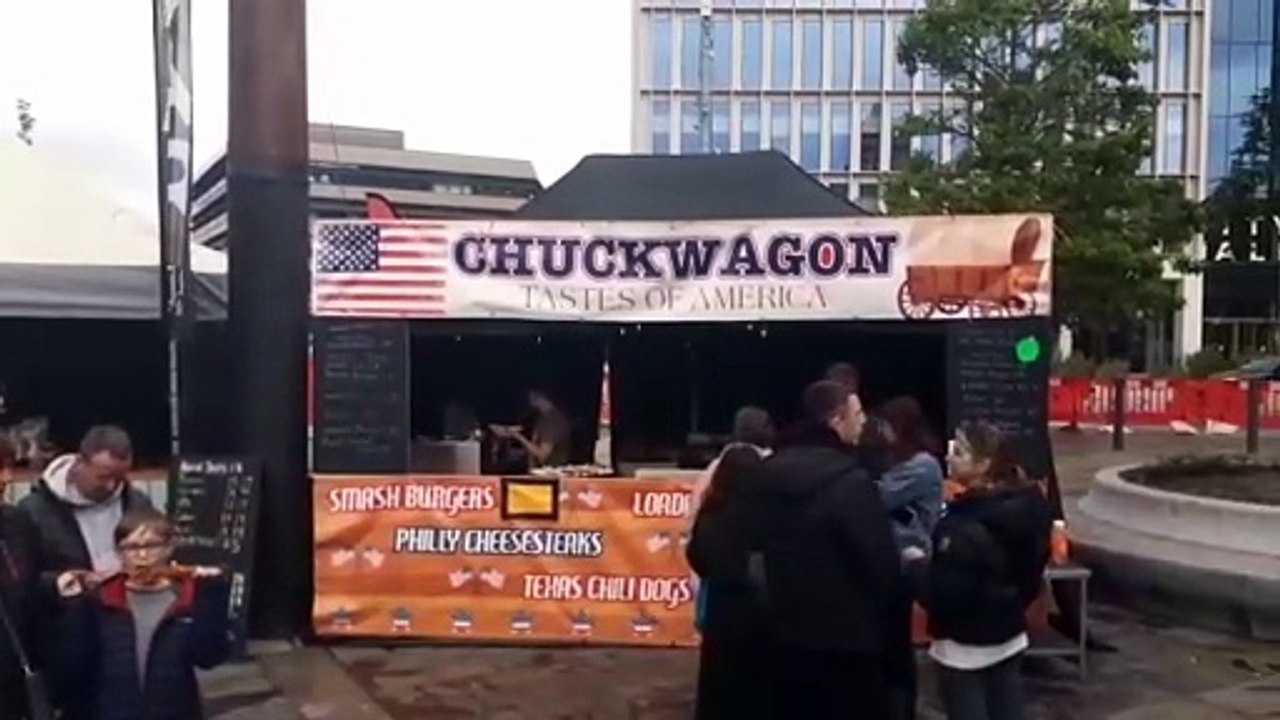 Watch as hundreds of people tantalise their taste buds at Sunderland  Food and Drink Festival