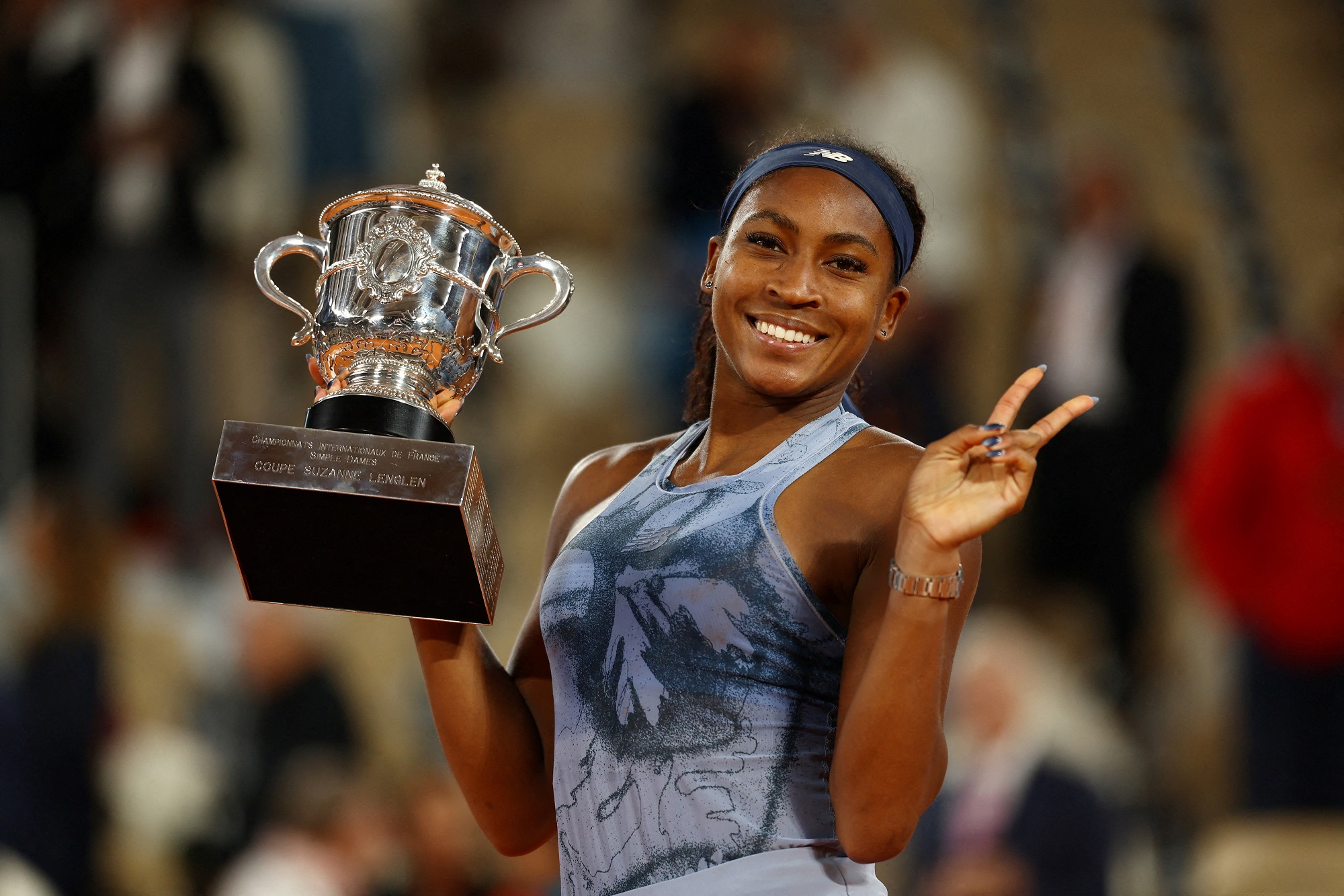 Gauff fights back to beat Sabalenka and win title | Highlights