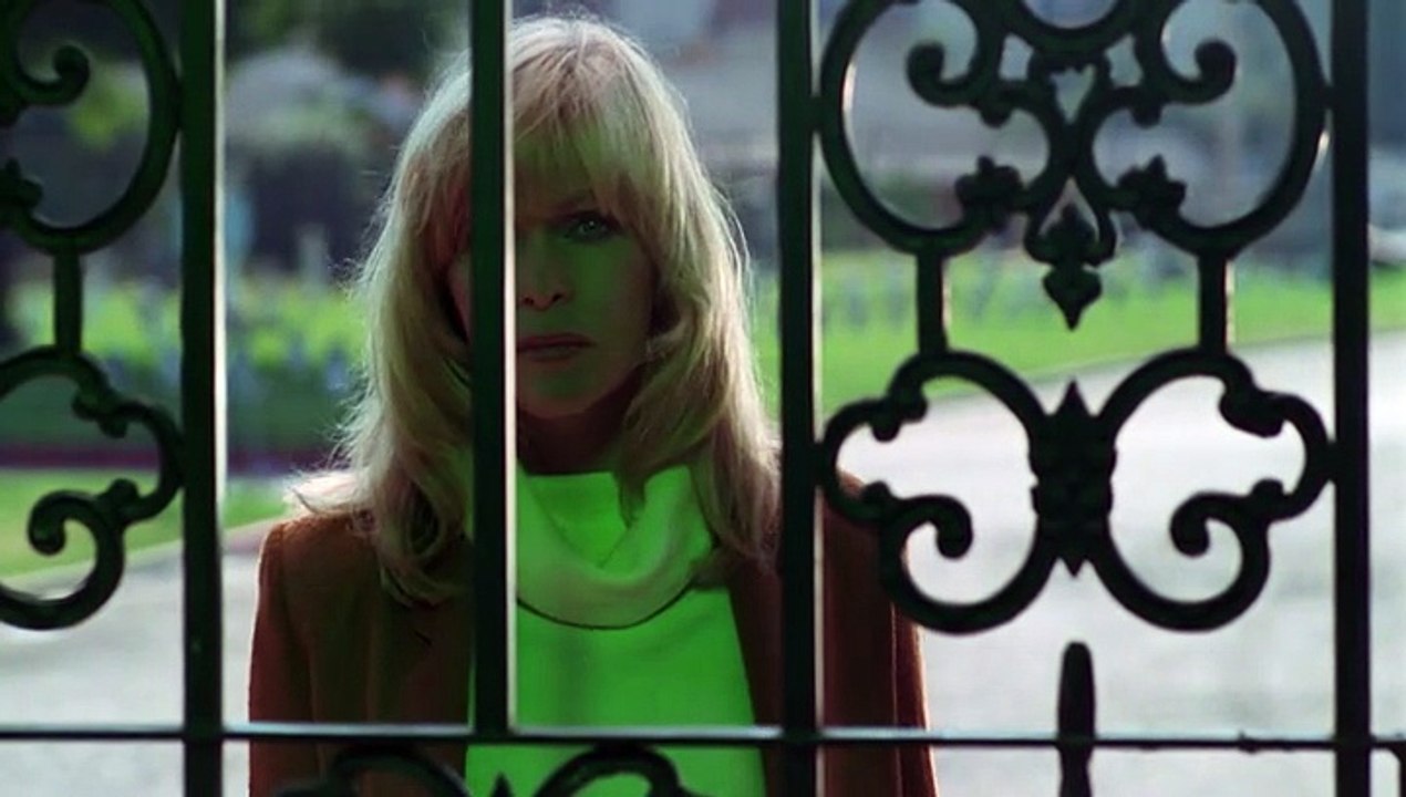 mausoleum / 1983 classic retro horror movie