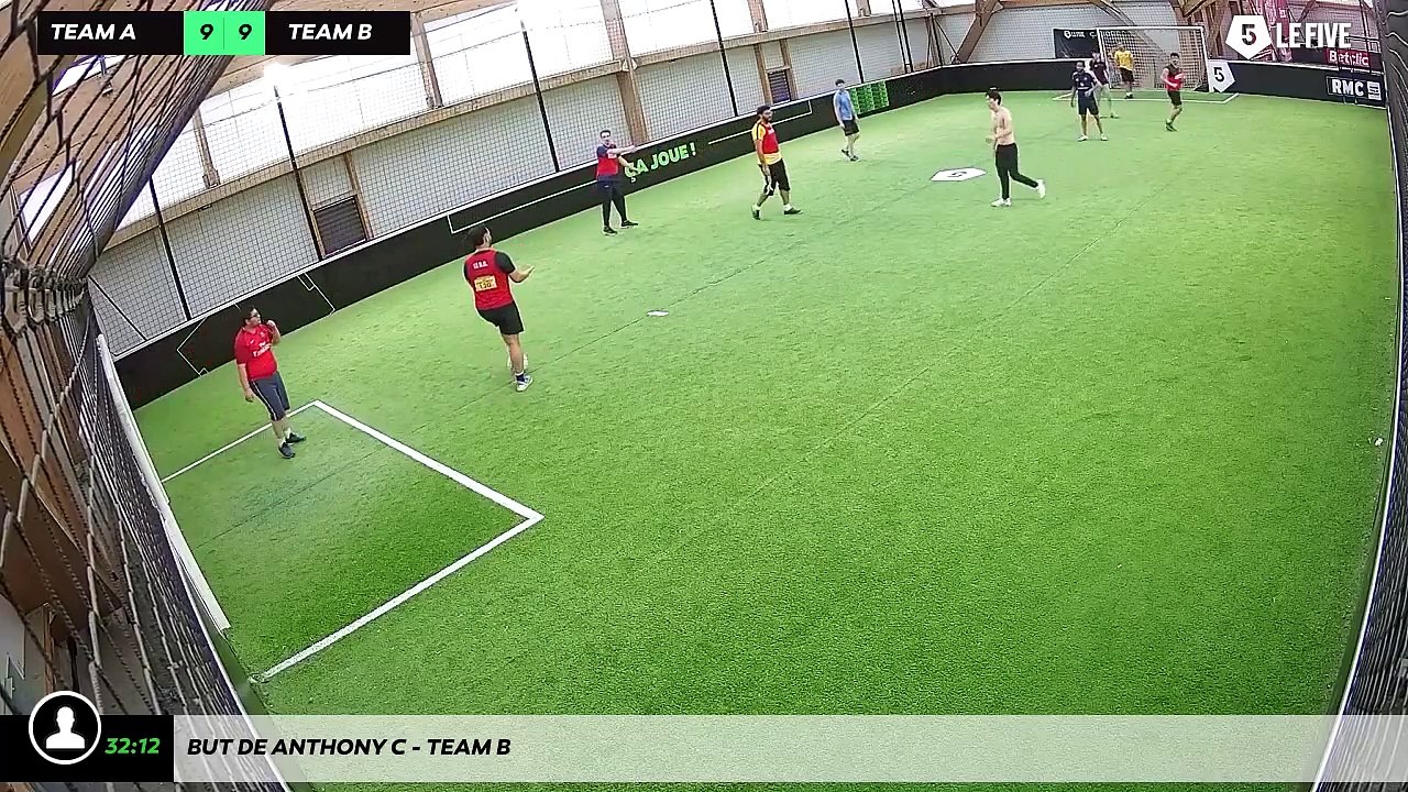 But de Anthony C - Team B
