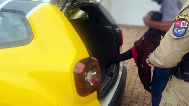 Homem é detido após ameaçar esposa com faca em área rural