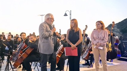 Monte di Procida (NA) - Concerto a Acquamorta in ricordo di Juclanio Americo Francisco. Il Sindaco (06.06.25)