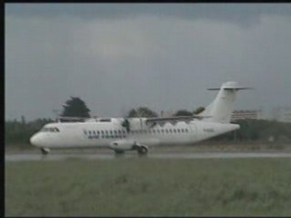 Take off ATR 72-500 Airliner at the airport of Rennes